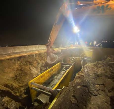 Photo of the construction site at night