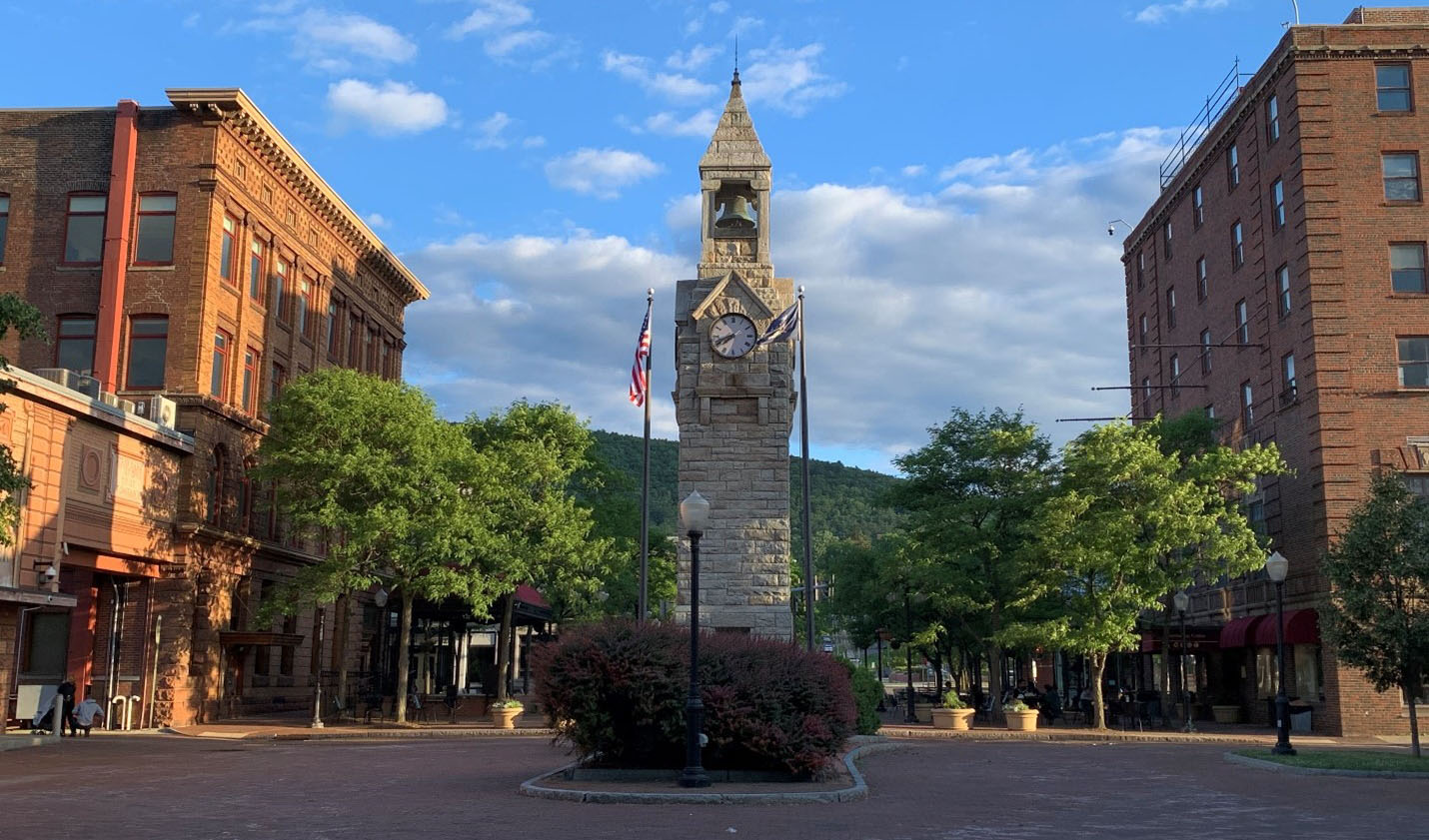 Street scene of Corning, New York